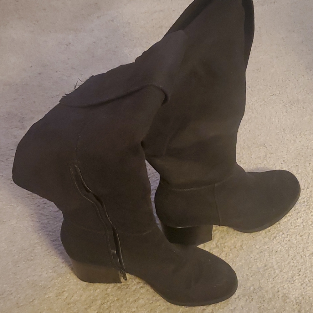 Black boots 👢